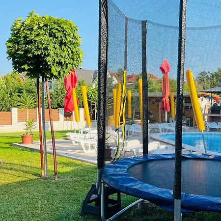 19 Apartmán Gyenesdiás