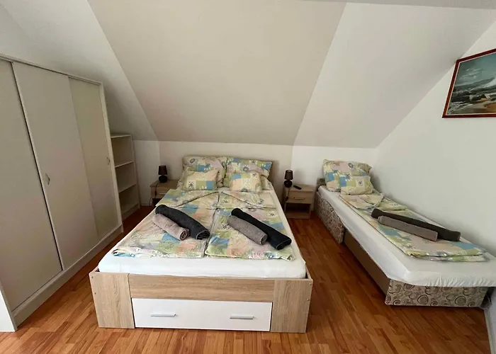 19 Apartman Gyenesdiás